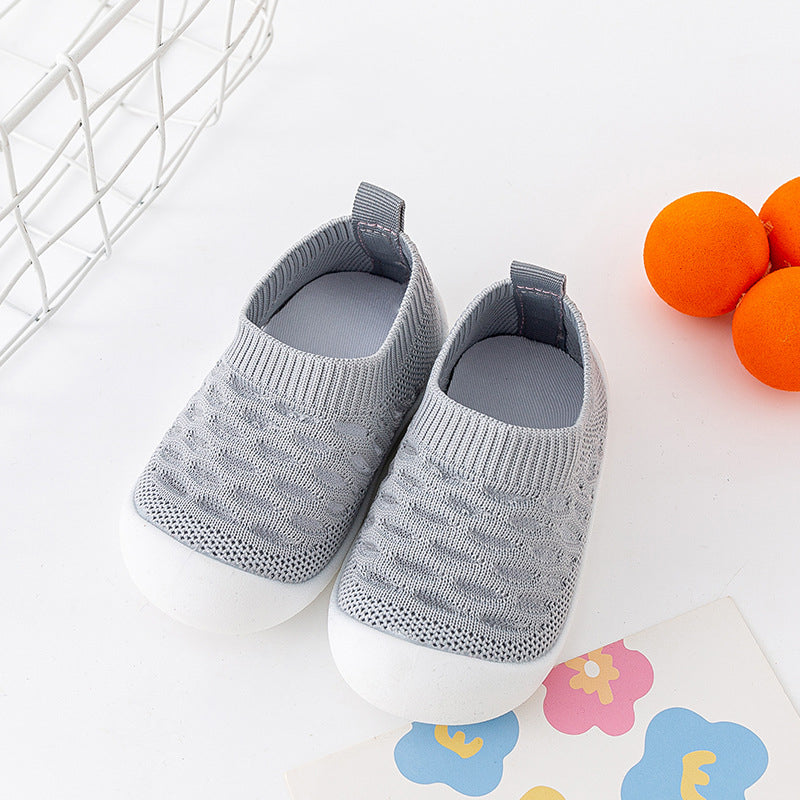 Rutschfeste Babyschuhe mit Mesh-Material