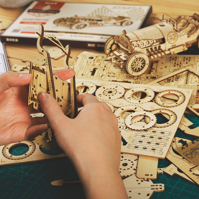 Super mechanisches Modellpuzzle aus Holz