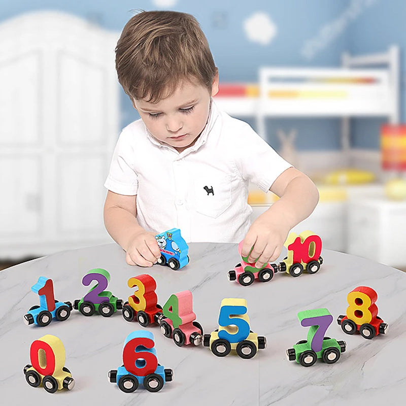 Digitales magnetisches Eisenbahnpuzzle mit Holzspielzeugauto