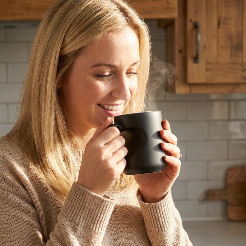 Herzförmige, farbwechselnde Keramiktasse