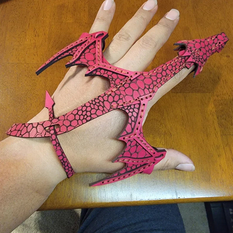Hand-Drachen-Manschette aus Leder