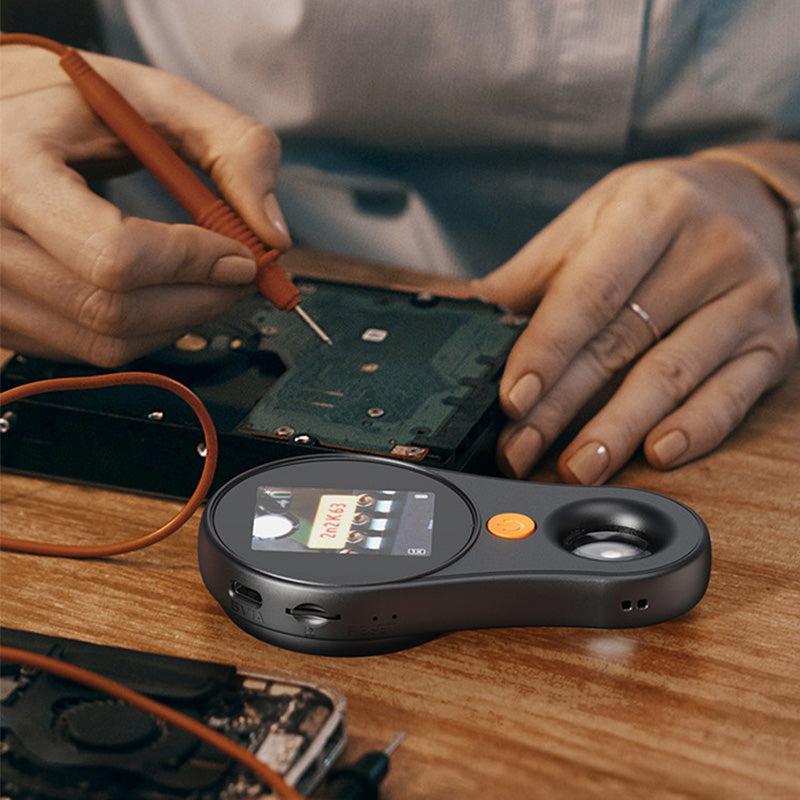 Handdigitalmikroskop. Tragbares Taschenmikroskop