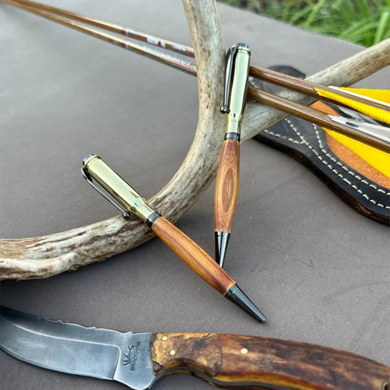 Kreativer Holzkugelschreiber