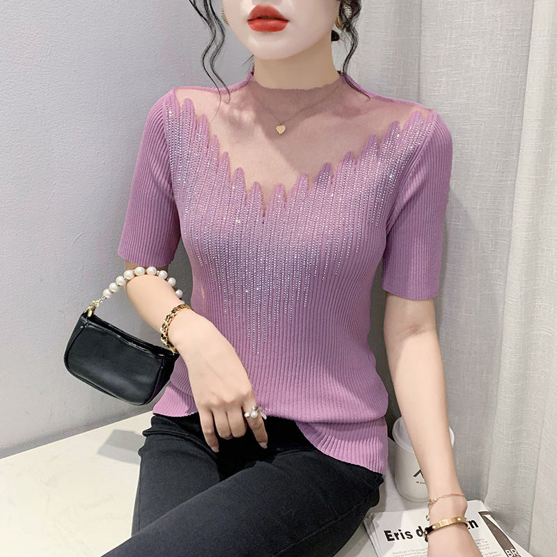 Modisches, diamantgestricktes T-Shirt