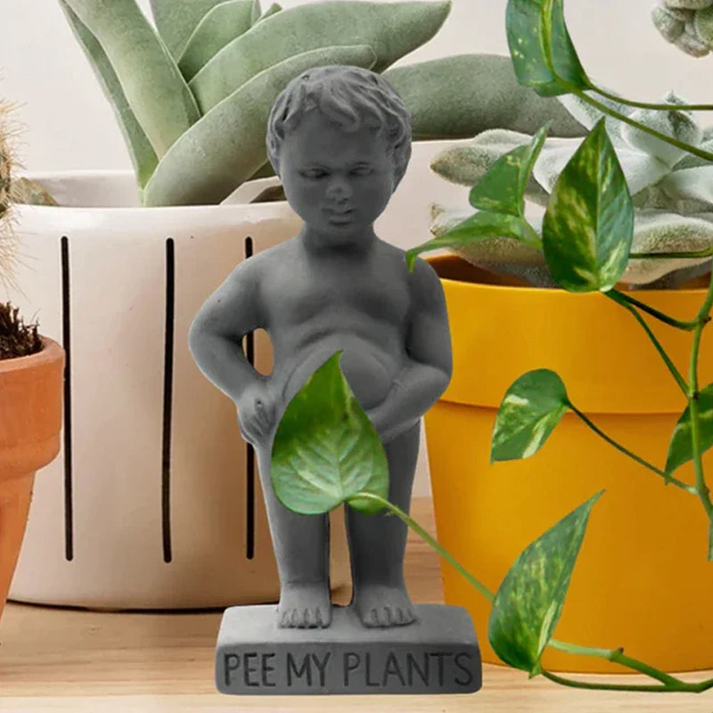Gartenskulptur „Pee My Plants“