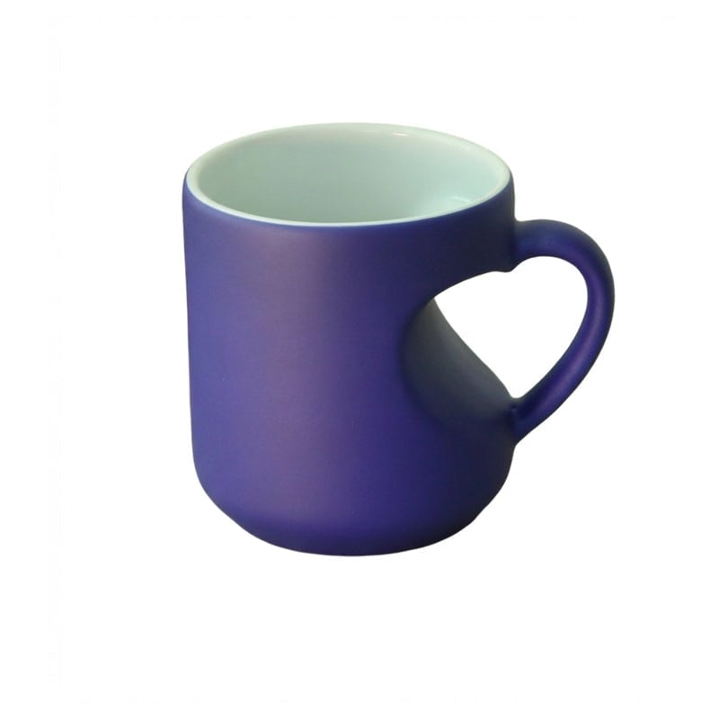 Herzförmige, farbwechselnde Keramiktasse