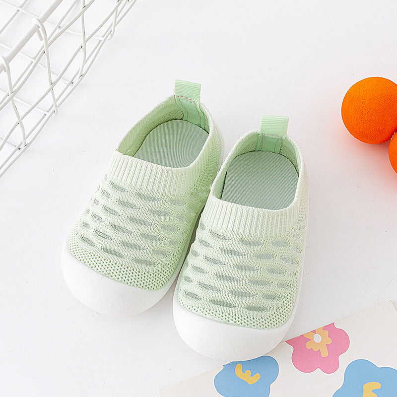 Rutschfeste Babyschuhe mit Mesh-Material