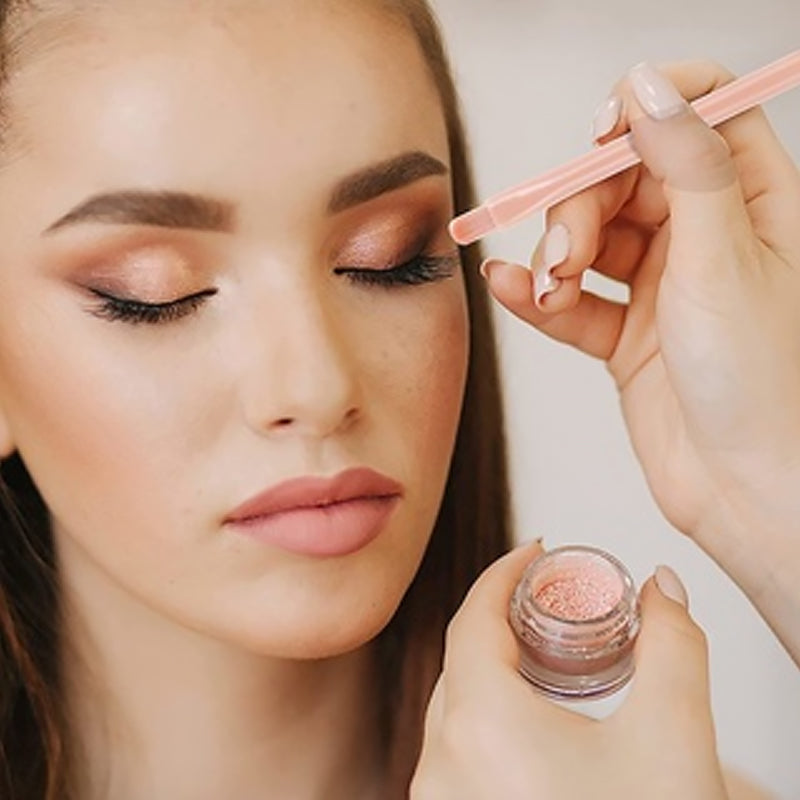 Multifunktionaler Make-up-Pinsel