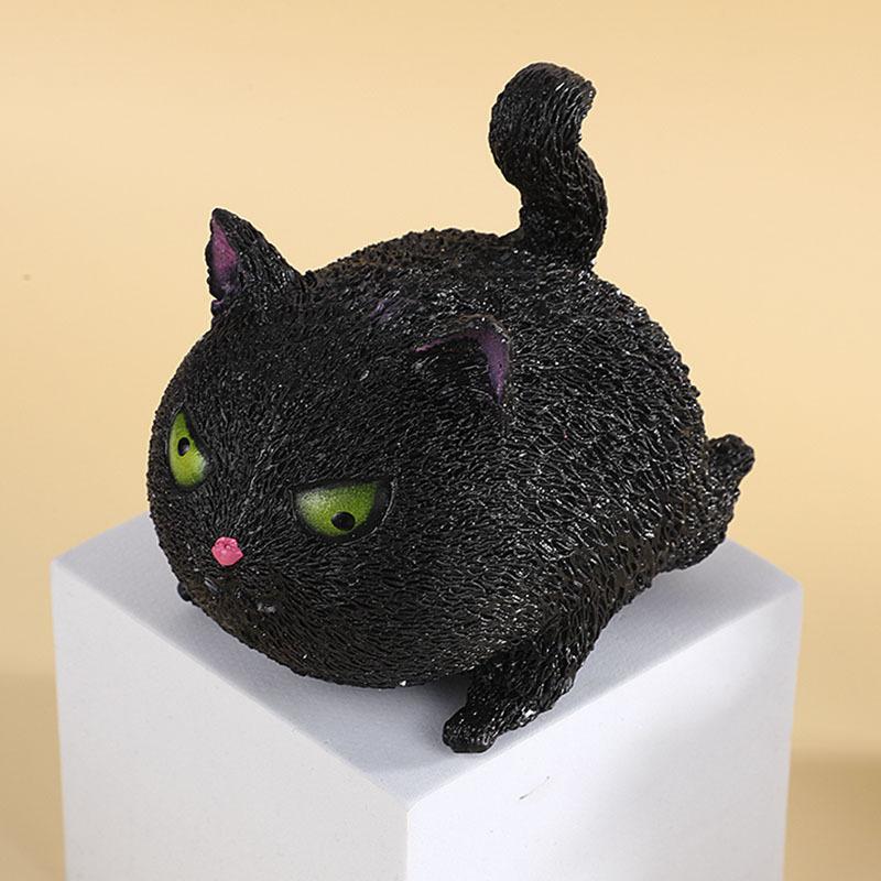 Lustiger süßer katzenförmiger Ball