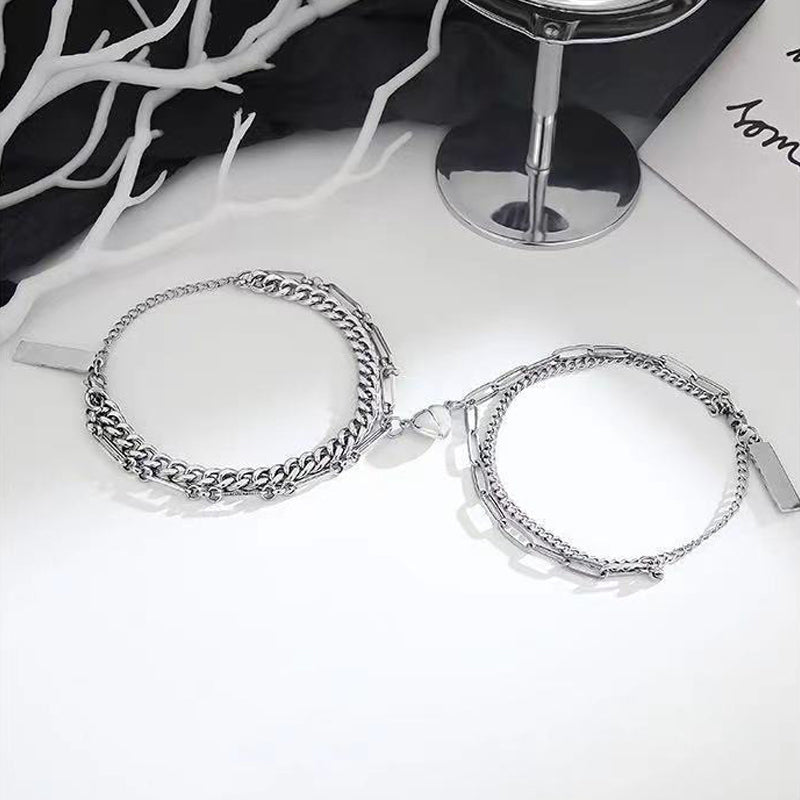 Magnetisches Armband in Herzform