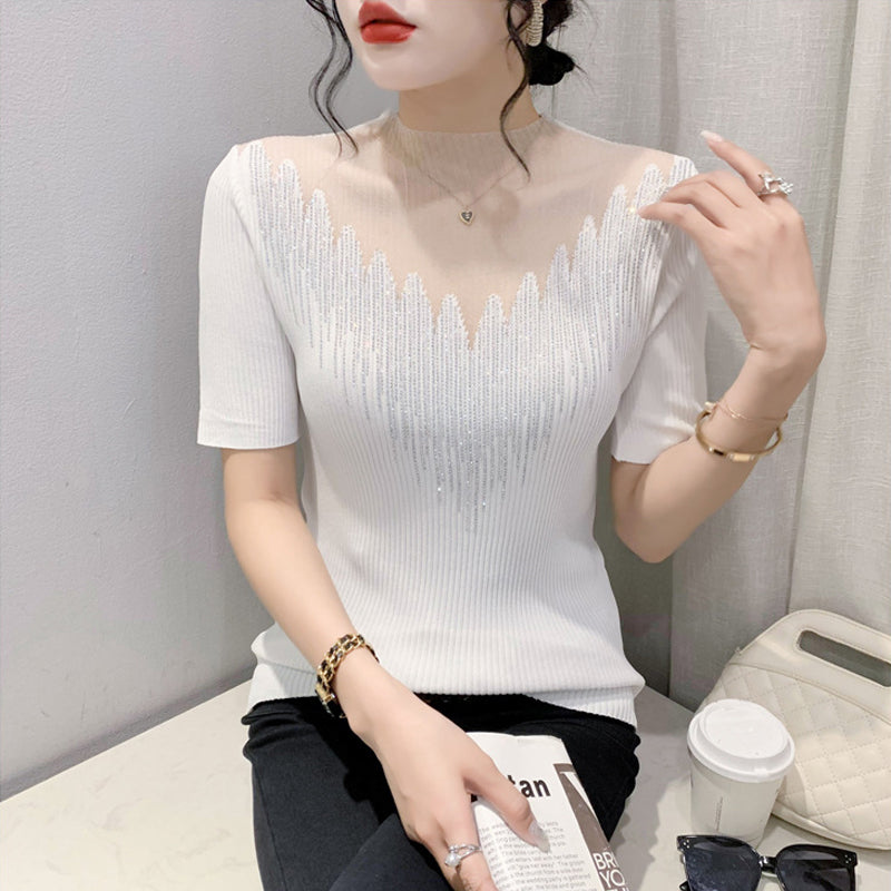 Modisches, diamantgestricktes T-Shirt