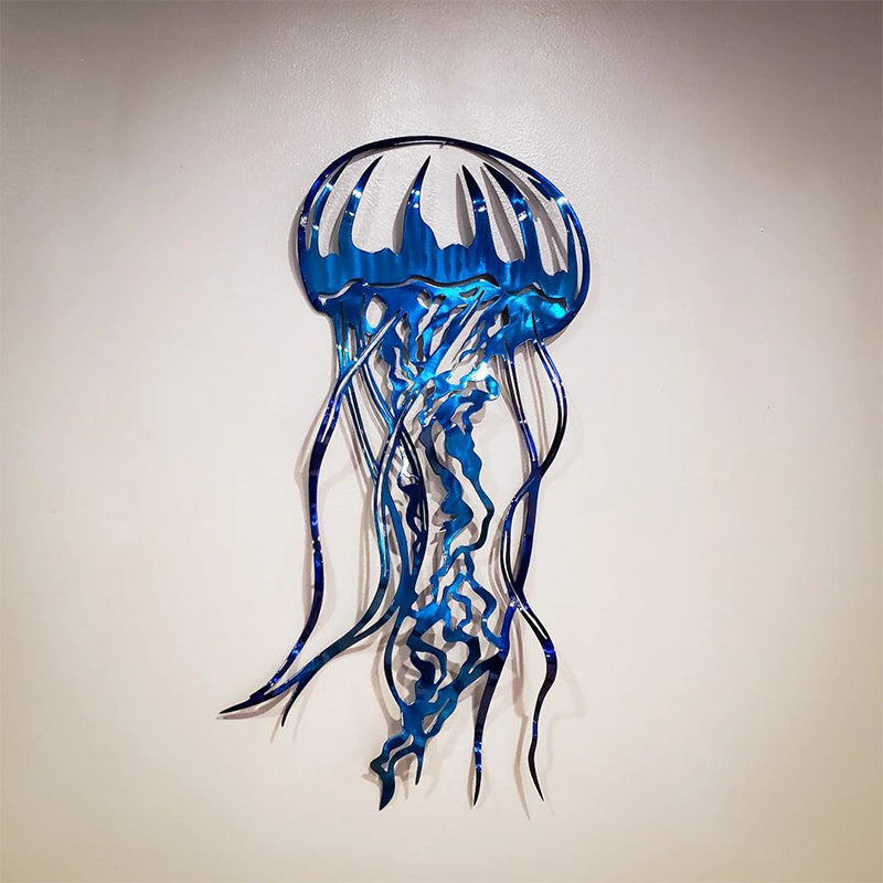 Meerestier-Ornamente aus Metall