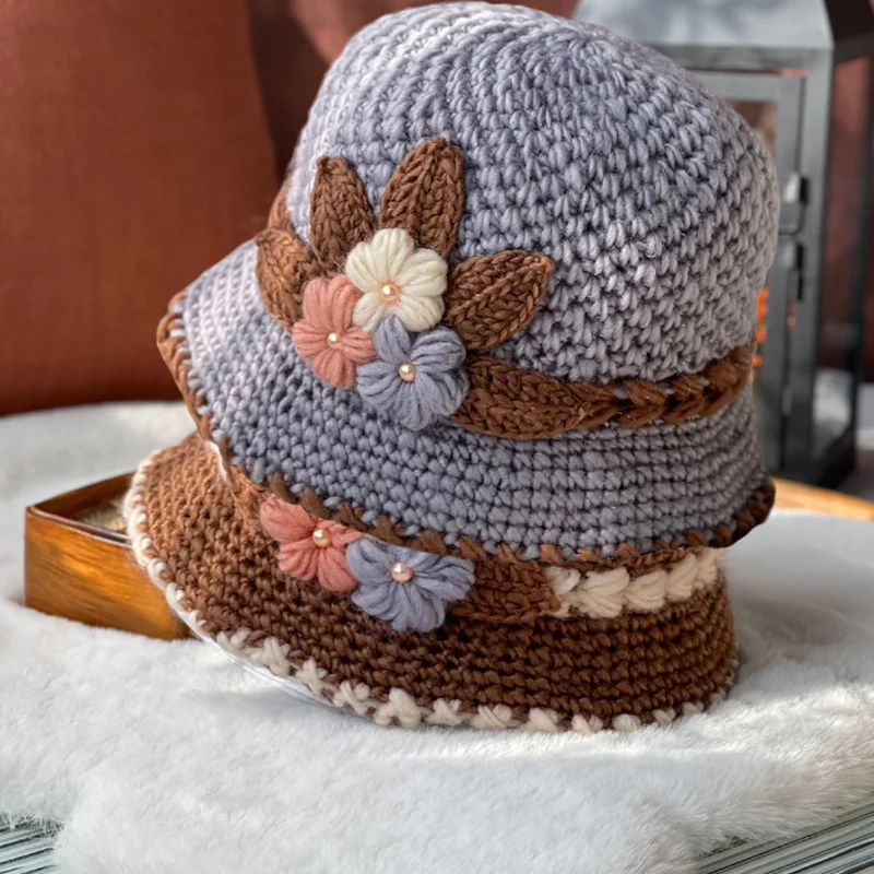 Verdickte Damen-Wollmütze mit Blumenmuster