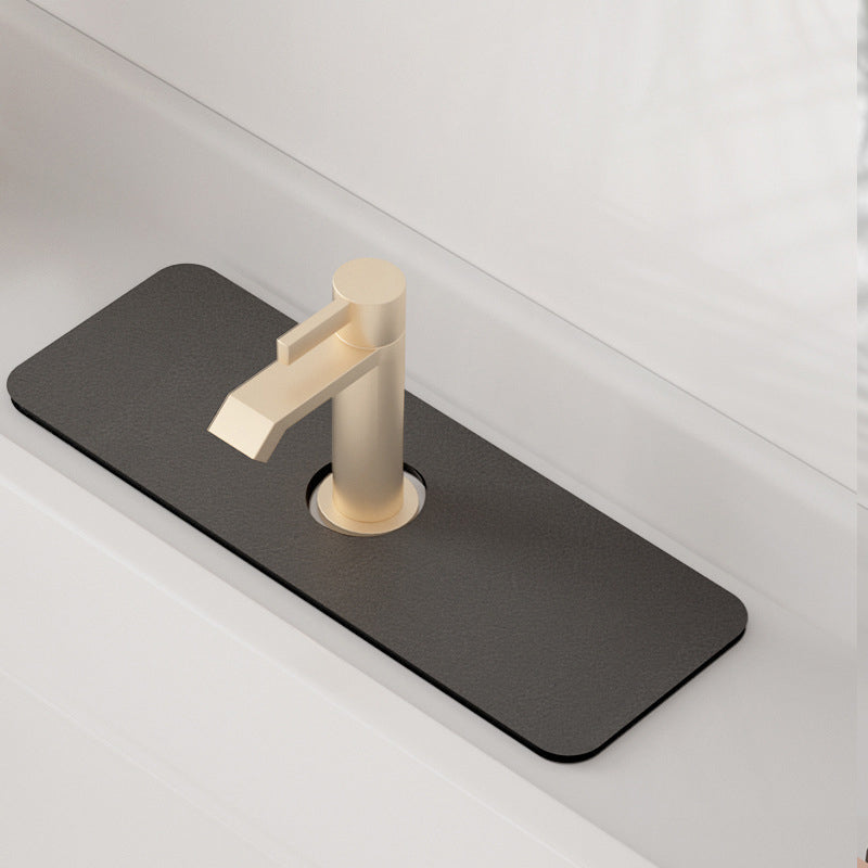 Absorbierende Matte für Wasserhähne aus Kieselgur
