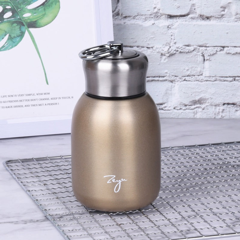 Tragbarer Thermobecher