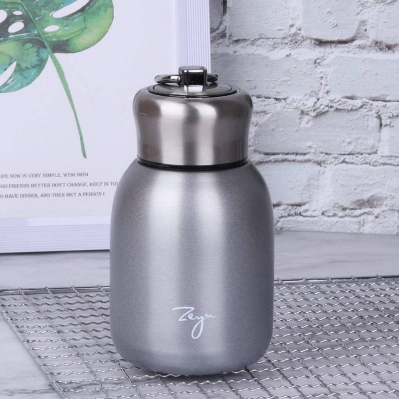 Tragbarer Thermobecher