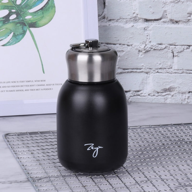 Tragbarer Thermobecher